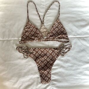 Acacia daisy block set